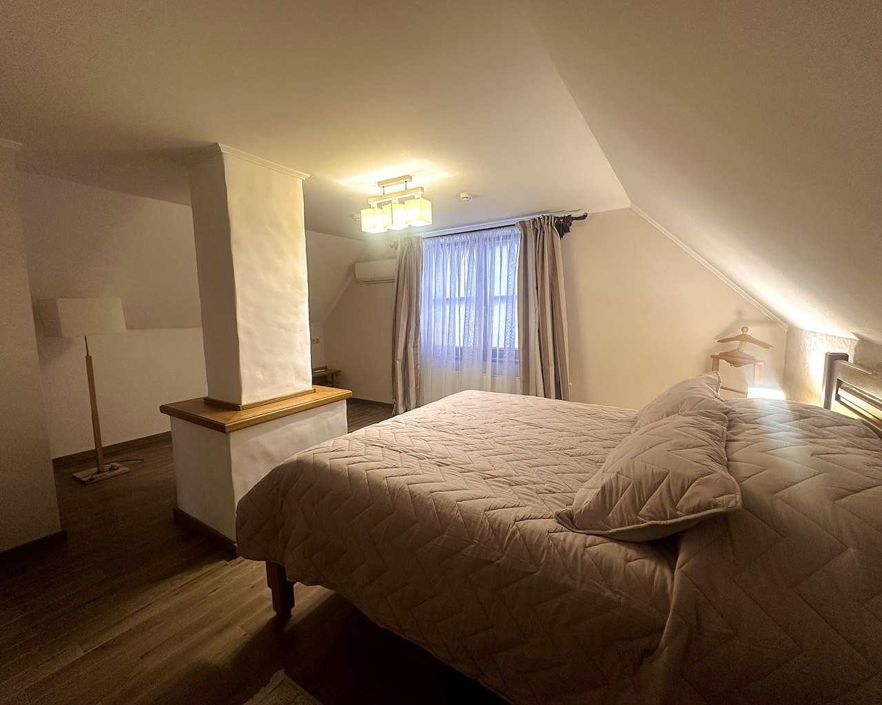 5355161487938360376 (1)